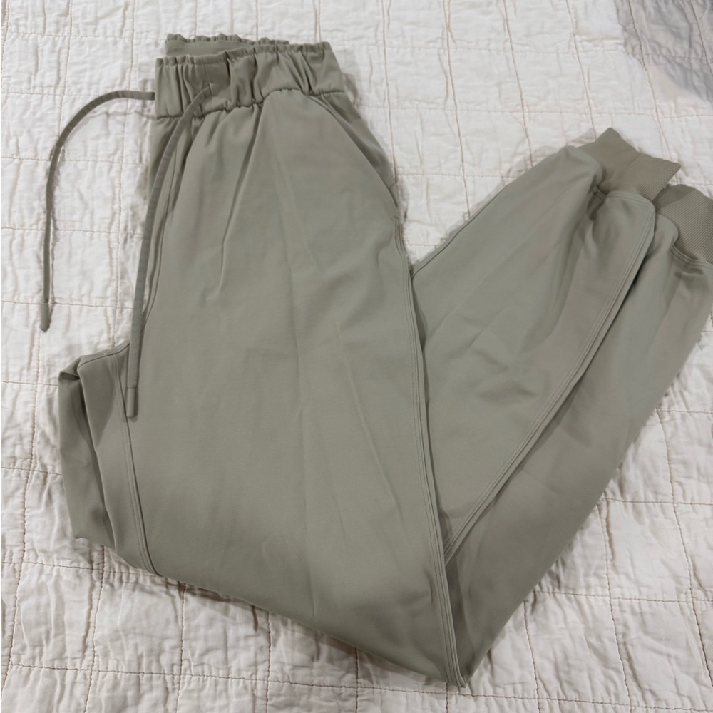 Lululemon Tan Jogger Pants